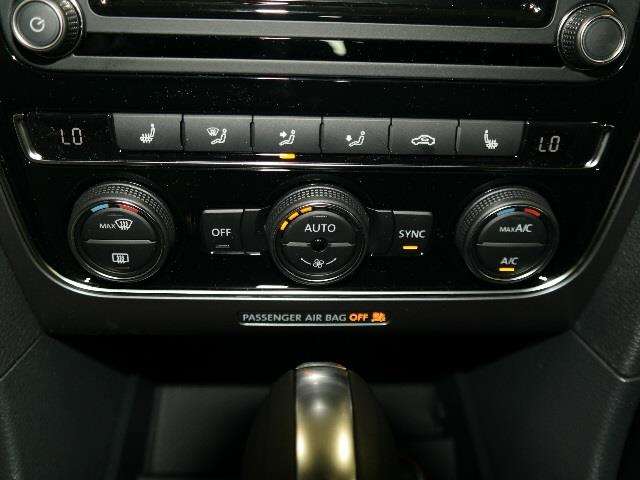 2017 Volkswagen Passat 1.8T R-Line 4dr Sedan